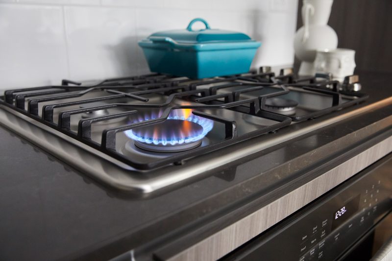 2-Bed-Display-Gas-Cook-Top-2