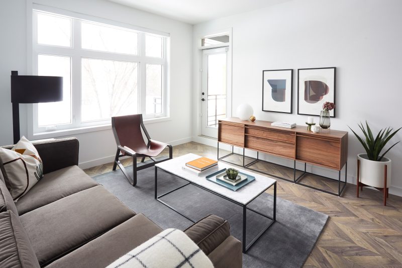 2-Bed-Display-Living-1